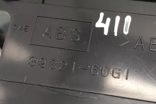 3932160G1 , art8739996 Накладка декоративная центральной консоли Suzuki Liana Арт 8739996, вид 6