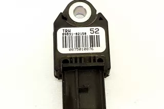 89831-02150 , art2985016 Датчик удара Toyota Auris 2 Арт 2985016, вид 1