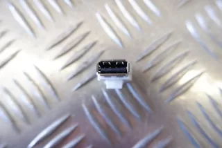 9390501 , art3146297 Разъем AUX / USB BMW 5 G30/G31 Арт 3146297, вид 7