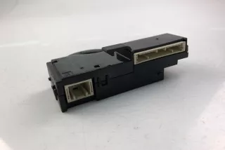 89245-02100 , art500680 Блок управления (другие) Toyota Fortuner 2 Арт 500680, вид 2