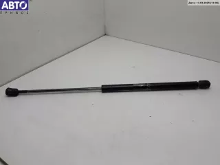 1H6827550A Амортизатор крышки (двери) багажника Volkswagen Golf 3 Арт 54303113, вид 1