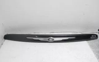 13425100 , artJUR159793 Накладка подсветки номера Chrysler Pacifica 2004 Арт JUR159793, вид 1