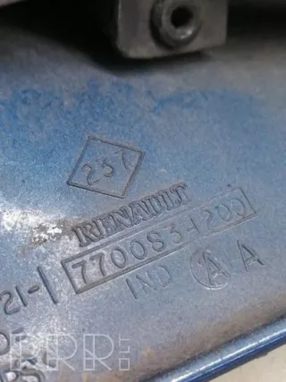 7700834200 , artARA218443 Решетка радиатора Renault Scenic 1 Арт ARA218443, вид 3