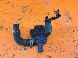 1K0121093AD  Насос антифриза дополнительный Volkswagen Passat B7 Арт 1008920v3, вид 1