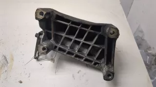 93184161 Кронштейн двигателя Opel Astra H Арт 8716787, вид 3
