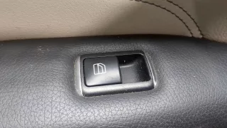 A20772031707M57 Обшивка двери передней правой (дверная карта) Mercedes E C207 Арт 8747040, вид 5