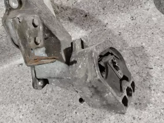 4A0399113D Кронштейн Кпп Audi 100 C4 Арт 46023057636, вид 4