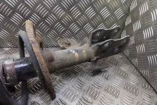 4851047090 , art9675830 Амортизатор передний правый Toyota Prius 4 Арт 9675830, вид 4