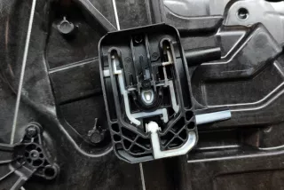L1TB-S27000-CF, L1TB-14A389-DD , art9726918 Стеклоподъемник задний правый Ford Puma 1 Арт 9726918, вид 4