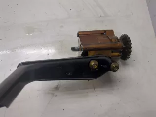  Насос масляный Mazda 3 BK 2.0л Инжектор Арт 8767901, вид 1