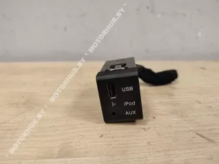  Разъем AUX / USB Hyundai Santa FE 2 (CM) Арт 00090313, вид 1
