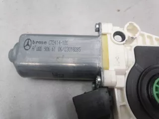 A0009066106 Моторчик стеклоподъёмника передний левый Mercedes E W238 Арт ZAP324675, вид 3