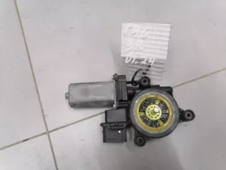 67627354889 Моторчик стеклоподъёмника задний правый BMW 2 F45/F46 Арт Z324689, вид 1