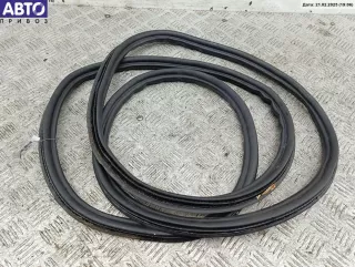  Уплотнитель крышки (двери) багажника Volkswagen Passat B6 Арт 54384852, вид 2