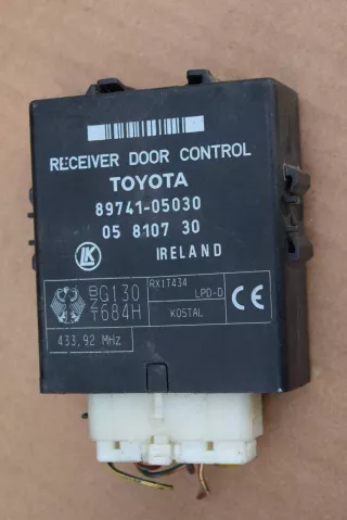 8974105030,05810730 Блок управления центральным замком Toyota Avensis 1 Арт AV26-154-1, вид 1