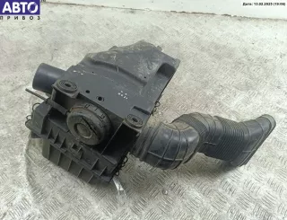357129607 Корпус воздушного фильтра Volkswagen Passat B3 Арт 54429368, вид 2
