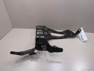 51647033731 Рамка фары левой BMW 5 E60/E61 Арт E80092872, вид 3