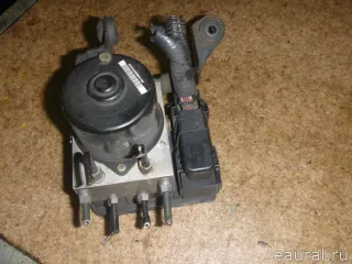  Блок ABS (насос) Mazda 3 BK Арт E7998510, вид 2