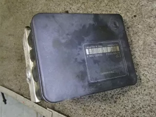  Блок ABS (насос) Mazda 3 BK Арт E50476052, вид 2