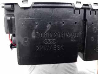 4E0819203B Дефлектор обдува салона Audi A8 D3 (S8) Арт 00249660, вид 3