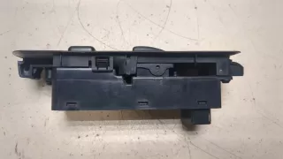 MR587959 Кнопка стеклоподъемника переднего левого Mitsubishi Colt 6 restailing Арт 8822613, вид 2