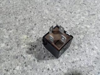 A0025421319,V23134B52X336 Реле (прочие) Mercedes C W204 Арт 46023035963_2, вид 2