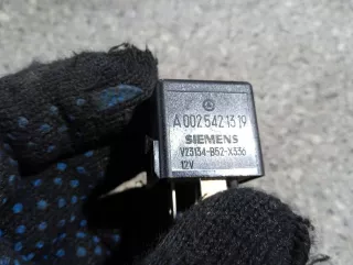 A0025421319,V23134B52X336 Реле (прочие) Mercedes C W203 Арт 46023035962_3, вид 1