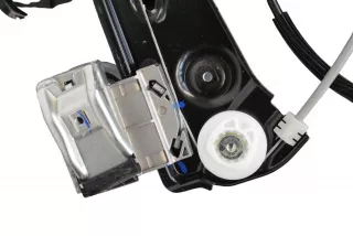 1495509-00-E , art10058417 Молдинг двери передней правой Tesla model Y Арт 10058417, вид 4