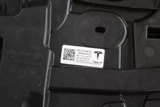1495509-00-E , art10058417 Молдинг двери передней правой Tesla model Y Арт 10058417, вид 5