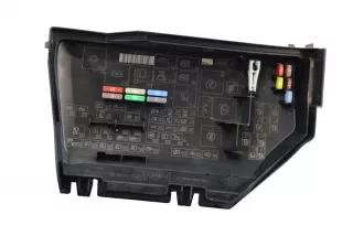 GK72-14A076-BA , art9984373 Крышка блока предохранителей Land Rover Range Rover 4 Арт 9984373, вид 4