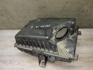 8638495 , artBIN979 Корпус воздушного фильтра Volvo V70 2 Арт BIN979, вид 1