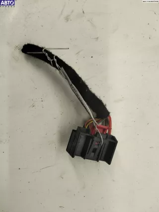 1K0971975 Разъем (фишка) проводки Skoda Octavia A5 restailing Арт 54512576, вид 1