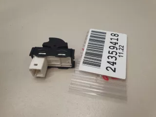 96751115ZD Кнопка стеклоподъемника Peugeot 2008 Арт ZAP289069