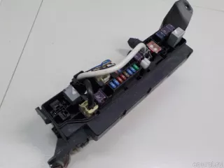 8274120060 Toyota Блок предохранителей Toyota Avensis 2 Арт E51456871, вид 1