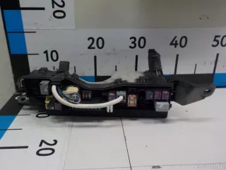 8274120060 Toyota Блок предохранителей Toyota Avensis 2 Арт E51456871, вид 2