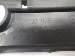 071103925 VAG Накладка декоративная Volkswagen Golf 4 Арт E51931602, вид 17