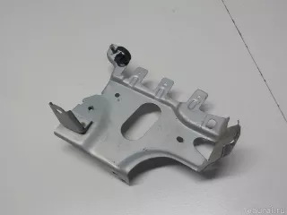 8966726051 Toyota Кронштейн блока управления двигателем Toyota HiAce h200 restailing Арт E52318286, вид 5