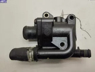 928M8594AC Корпус термостата Ford Focus 1 Арт 54696417, вид 1