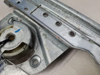 8272000Q0G Стеклоподъемник задний правый Nissan Terrano 3 Арт ZAP329077, вид 4
