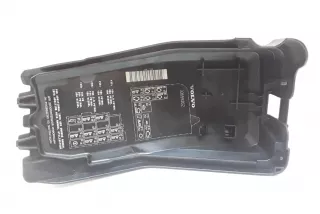 30659262 , art10228793 Крышка блока предохранителей Volvo S80 1 Арт 10228793, вид 2