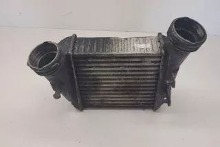 3B0145806 , art10340115 Интеркулер Volkswagen Passat B5 Арт 10340115, вид 2