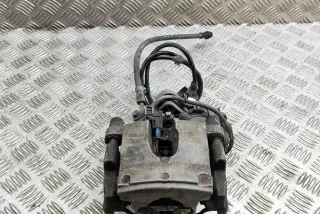 A2054230481, A2054231698 , art10952587 Суппорт задний правый Mercedes C W205 Арт 10952587, вид 1