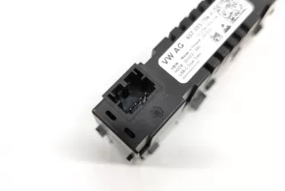657035736A , art10259896 Разъем AUX / USB Skoda Enyaq Арт 10259896, вид 5