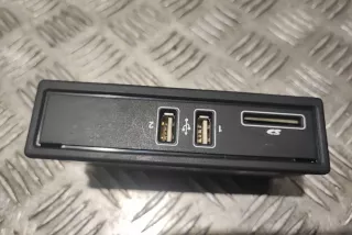 A2058200226 , art10081122 Разъем AUX / USB Mercedes C W205 Арт 10081122, вид 3