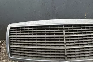 #F129 , art10381506 Заглушка (решетка) в бампер передний Mercedes C W202 Арт 10381506, вид 2