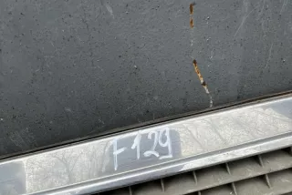 #F129 , art10381506 Заглушка (решетка) в бампер передний Mercedes C W202 Арт 10381506, вид 3