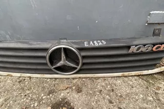 A6388880415, #E1823 , art10936355 Заглушка (решетка) в бампер передний Mercedes Vito W638 Арт 10936355