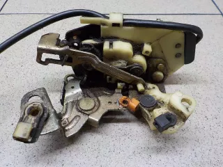 MB669381 Mitsubishi Замок багажника Mitsubishi Monter 4 Арт E31279746, вид 3