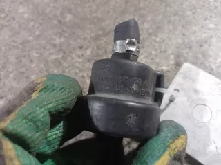 058133459 Клапан вентиляции топливного бака Audi A6 C5 (S6,RS6) Арт 46023063033, вид 2