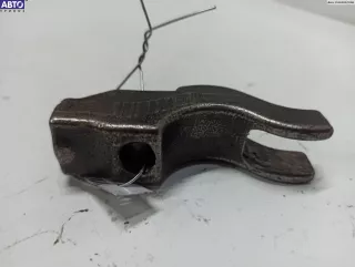 Z17DTH Скоба (кронштейн) крепления форсунки Opel Astra H Арт 54677258, вид 2